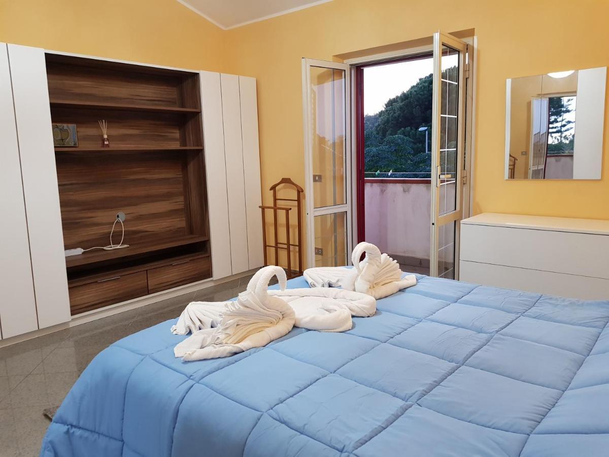 Casa Paradiso Apartman Palmi Kültér fotó